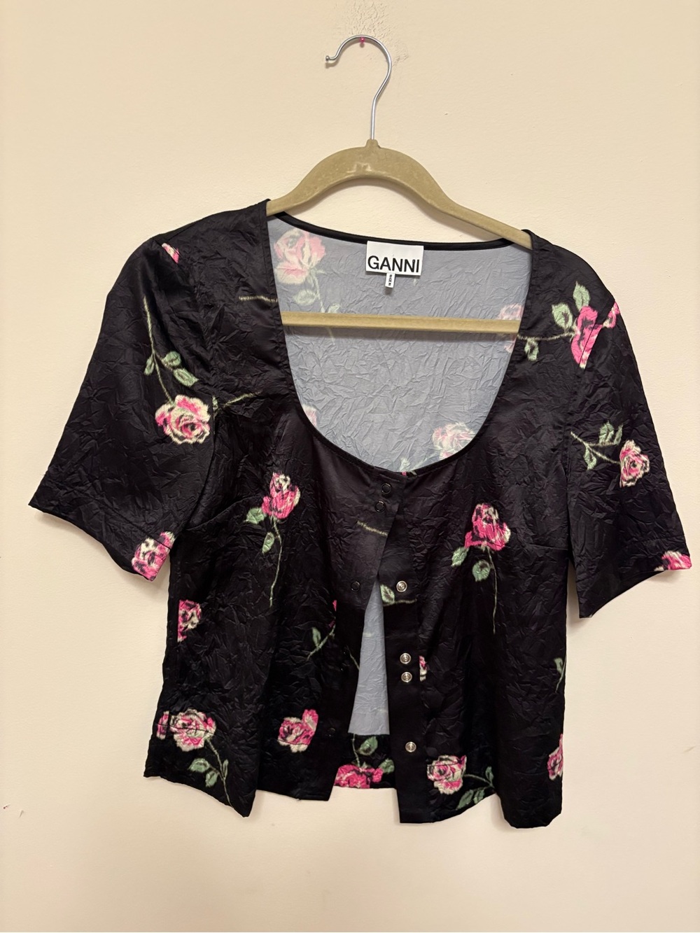 GANNI Floral Textured Button-Down Top, Size 38 M– Black & Pink Cottagecore